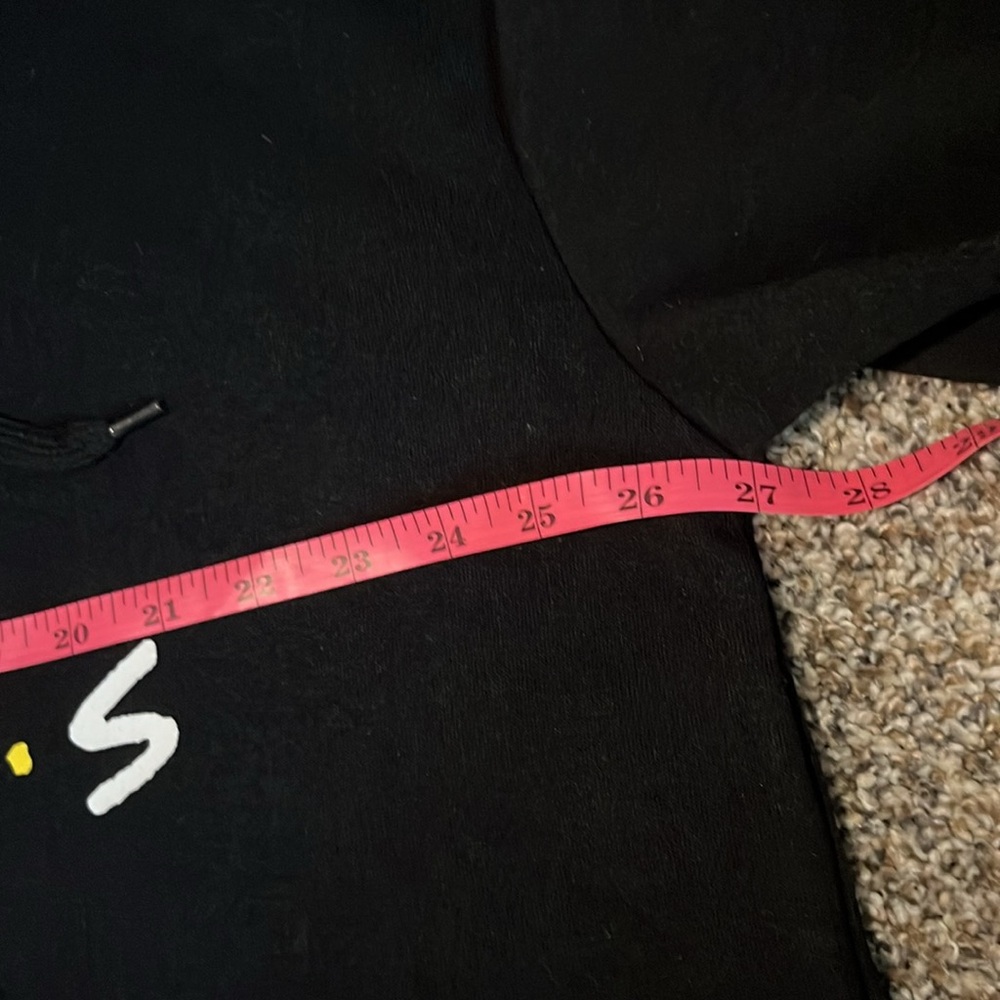 Friends black crop hoodie - Picture 4 of 6
